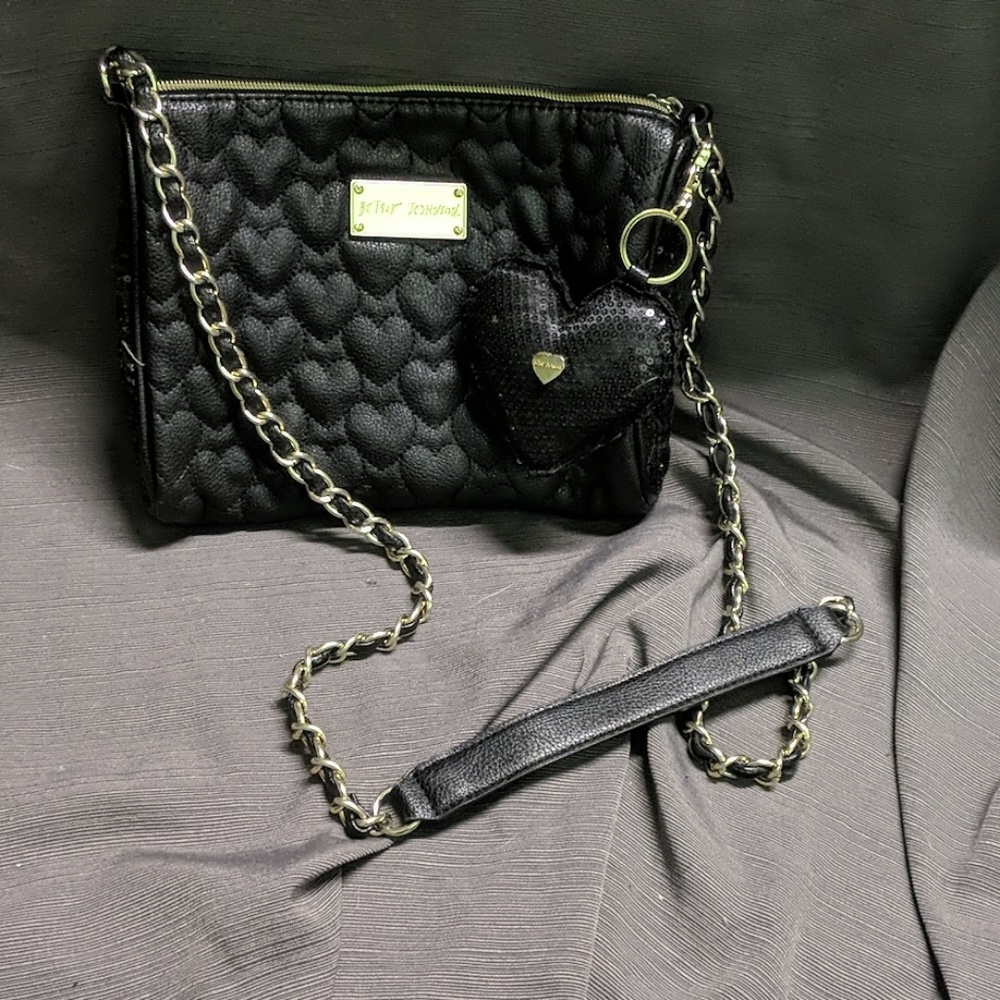 Hand bag